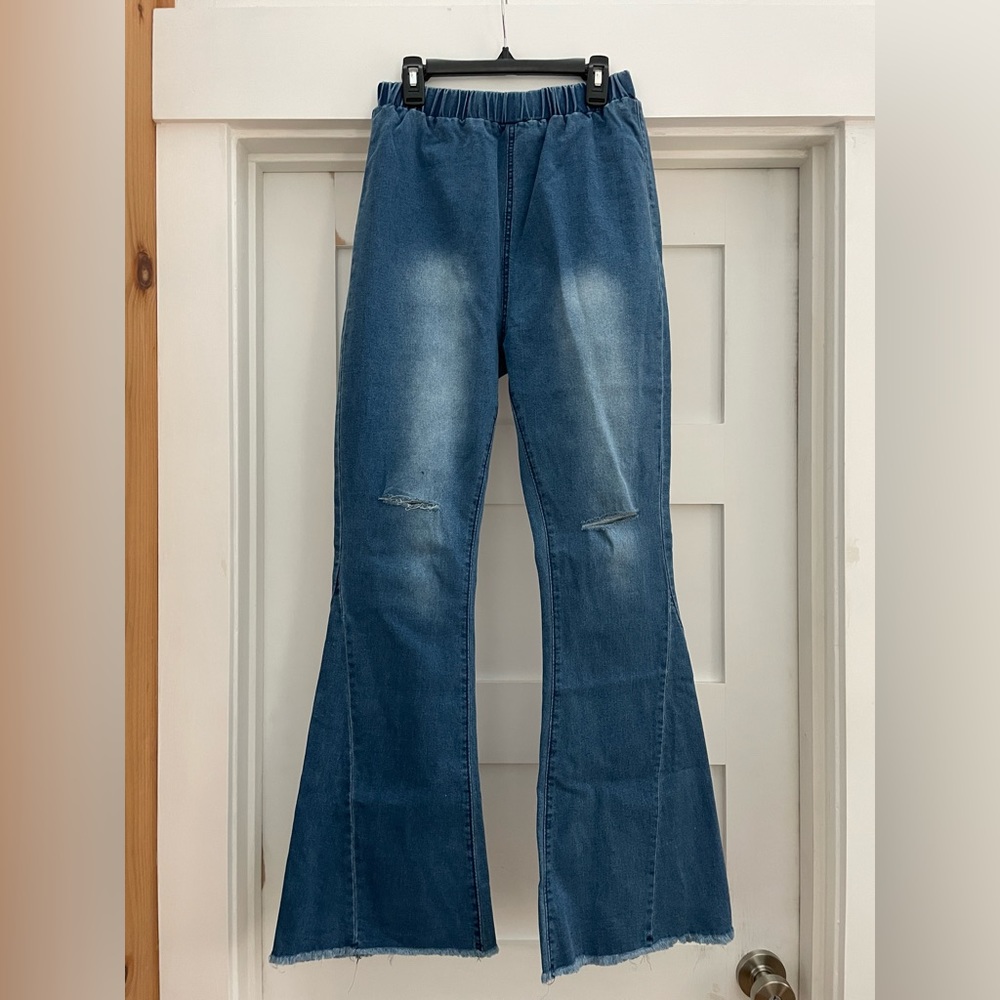 Flare Jean pants - NEW